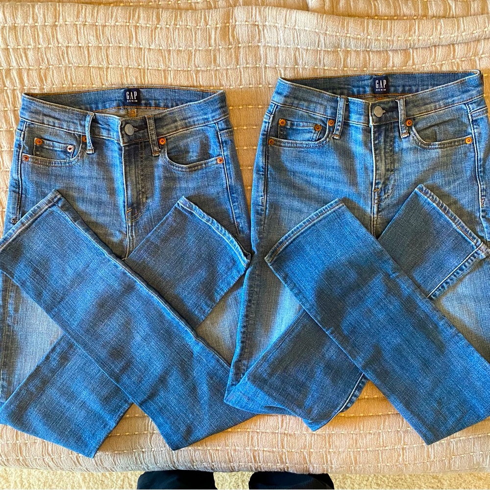 GAP 2 Pair GAP DENIM 1969 Straight Leg Jeans Size 24